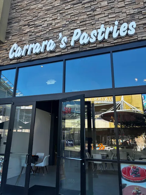 Carrara's Pastries