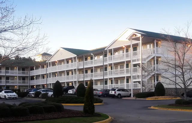 InTown Suites Extended Stay Birmingham AL - Lakeshore Parkway