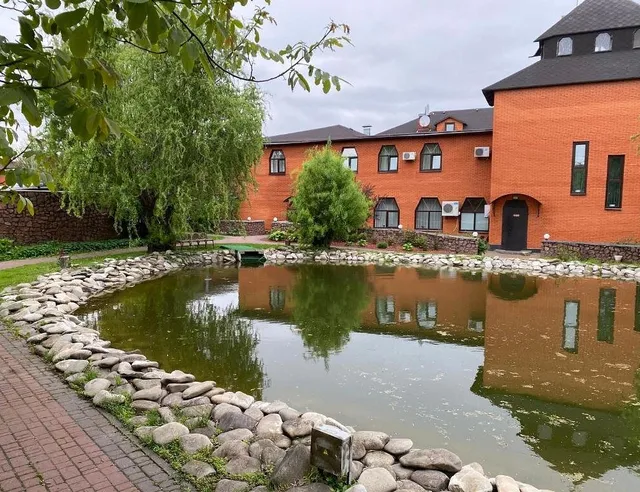 Гостинний Маєток