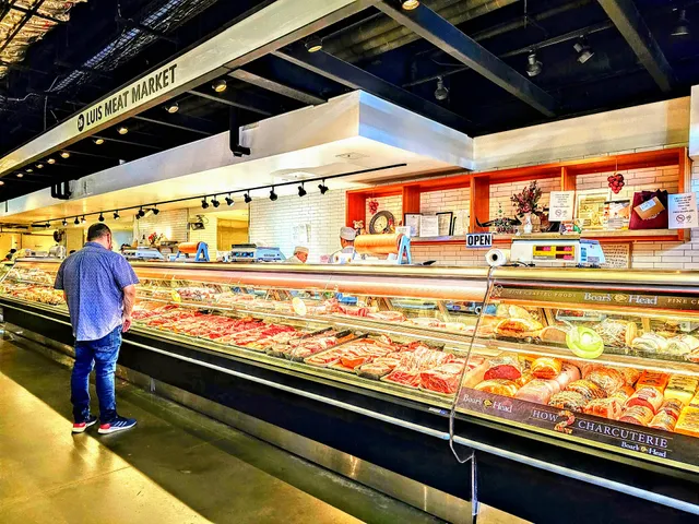 Luis Meat Market