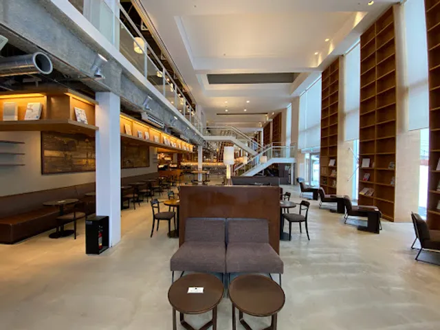 Starbucks Coffee - Hakodate Tsutaya Books