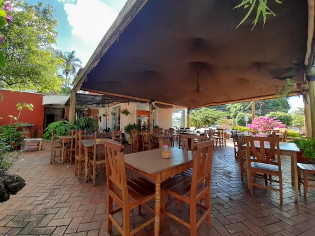 Restaurante Sinhá Rosa