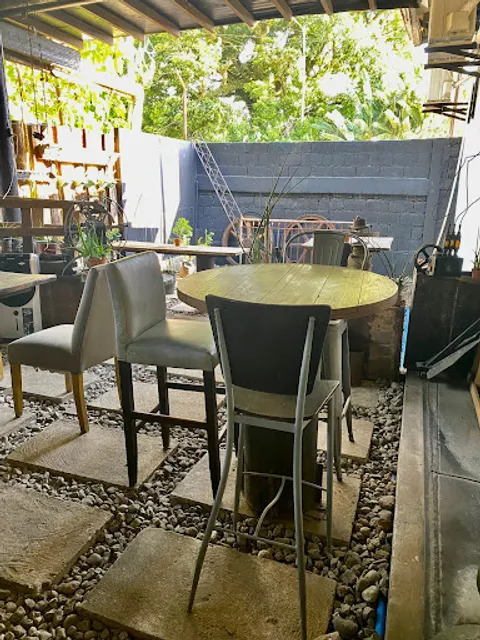 Rovinare by Jose Karlo's Coffee