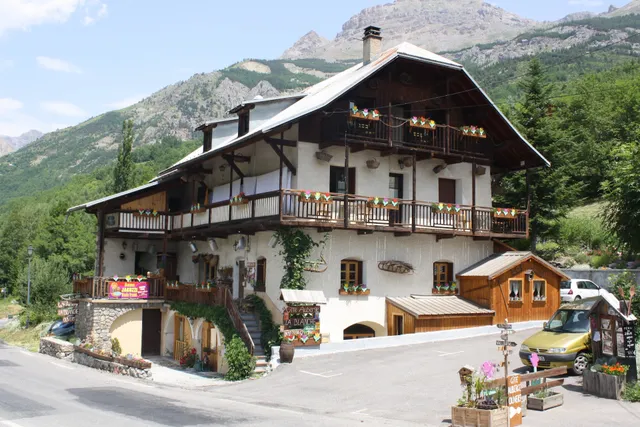 Gite-hôtel Auberge La Blanche