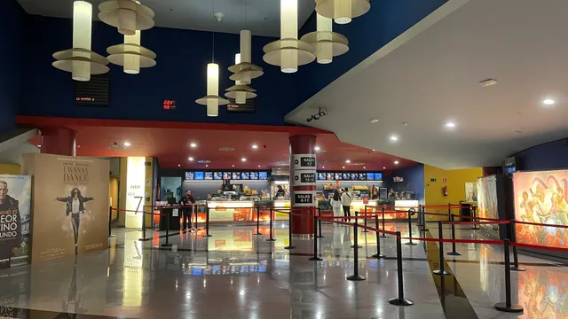 Cine Yelmo Vialia Málaga