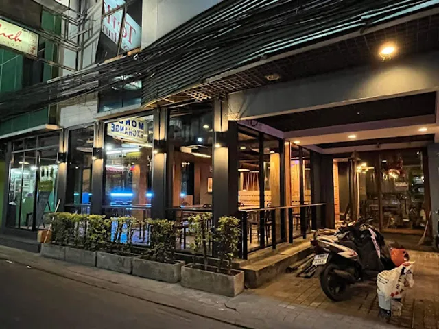 Zawgyi Bar & Bistro (Bangkok)