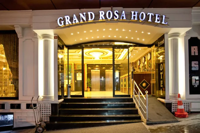 Grand Rosa Hotel