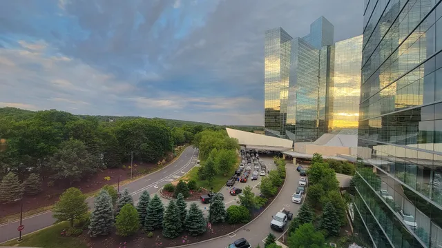 Mohegan Sun Sky and Earth Hotel Entrance