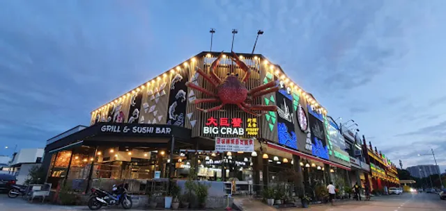 Big Crab Street Food Court - Jelutong
