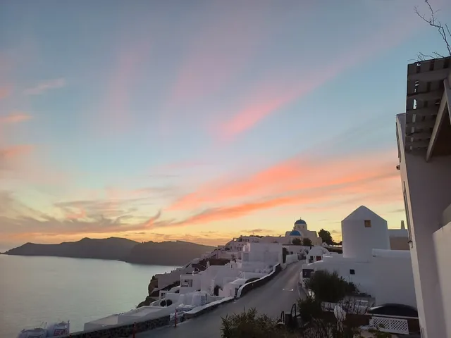 Sensia Luxury Studios & Villas