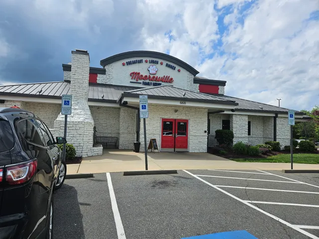 Mooresville Family House