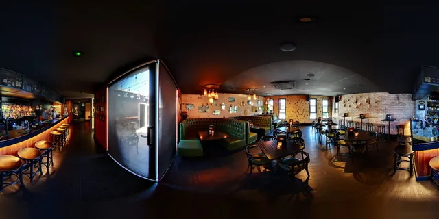 Boo's | Whiskey, Food & Music