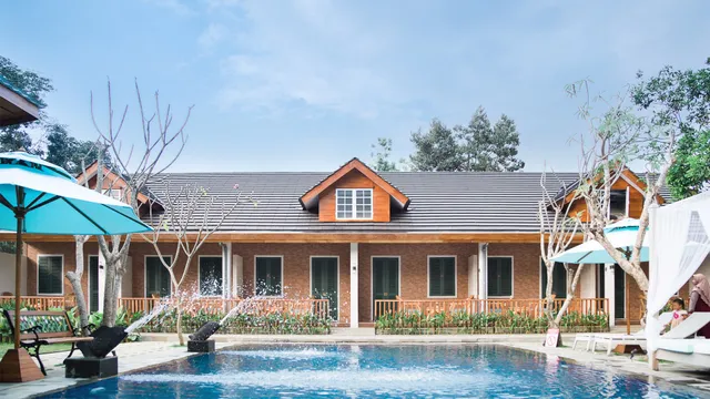 Harny's Garden Villa