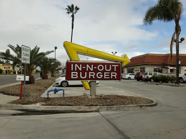 Village West Shopping Center