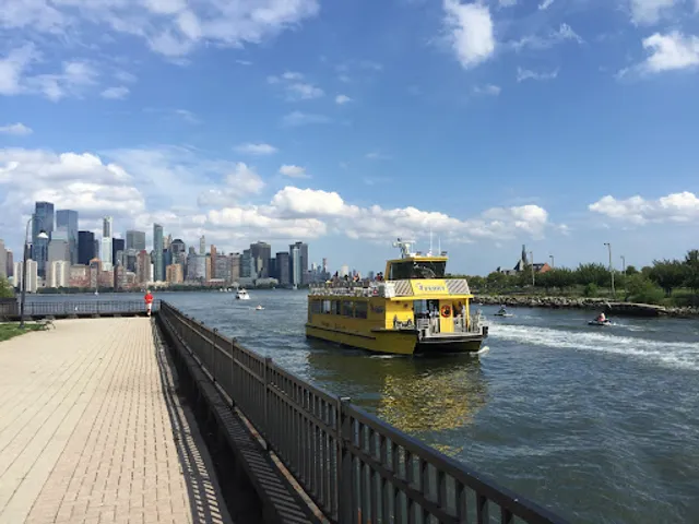 Hudson River Waterfront Walkway