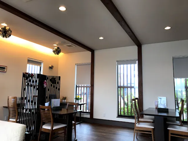 個室caféカシュカシュ(個室要予約)