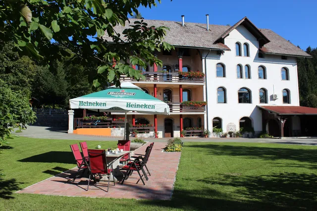 APARTMA FOREST PARADISE