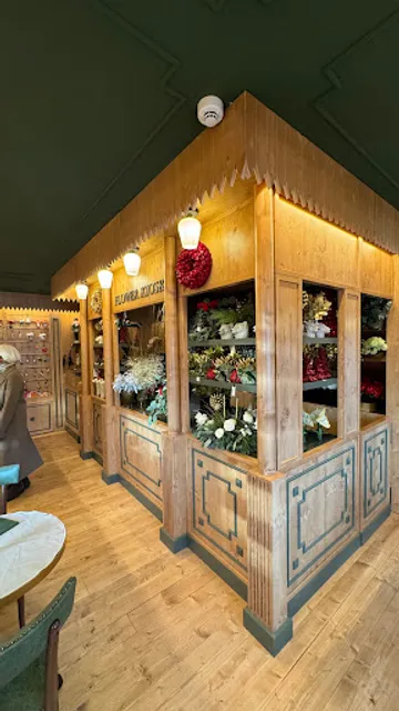 Vincenzo Dascanio Cafe - St.Moritz