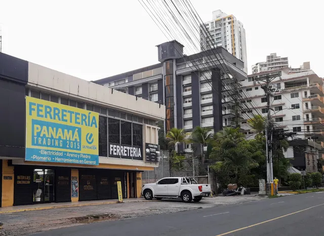 Panama Hardware Trading