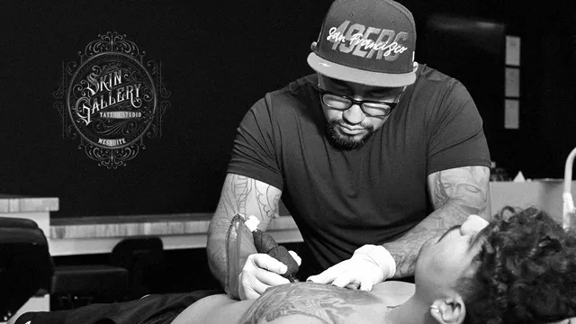 SKIN GALLERY TATTOO