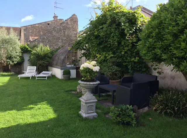 "Le Grenier à Sel" Liliane et Jean-Jacques MARIE