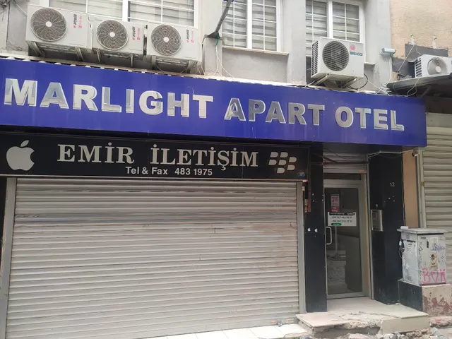 Marlight apart