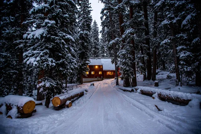 Cottonwood Lodging Company