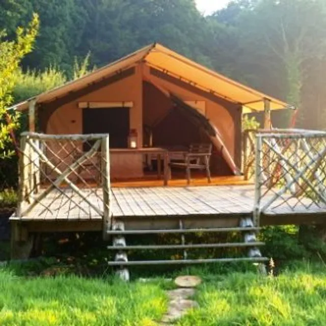Château de Kermenguy - cabanes dans les arbres