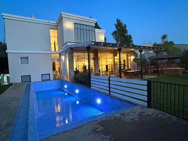 ווילה כפרית בנורית