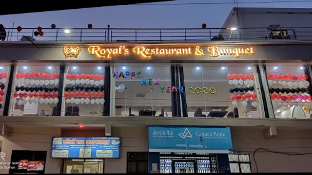Royal’s Restaurant & Banquet