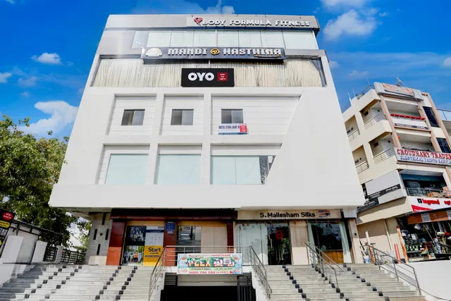 OYO Hotel Starlight B