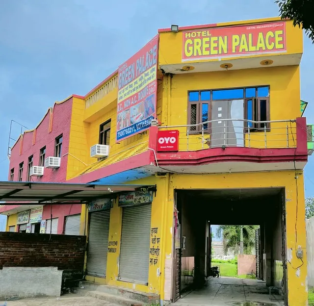 OYO Flagship Green Palace