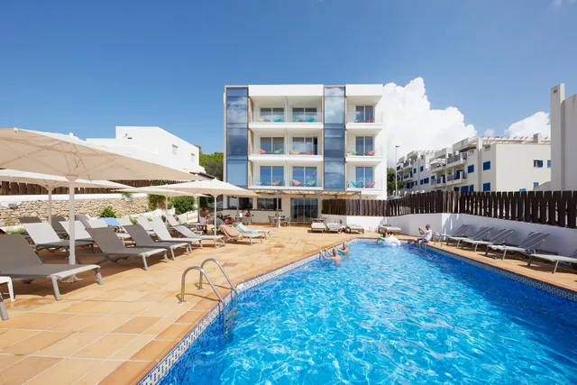 Sol Bahía Ibiza Suites