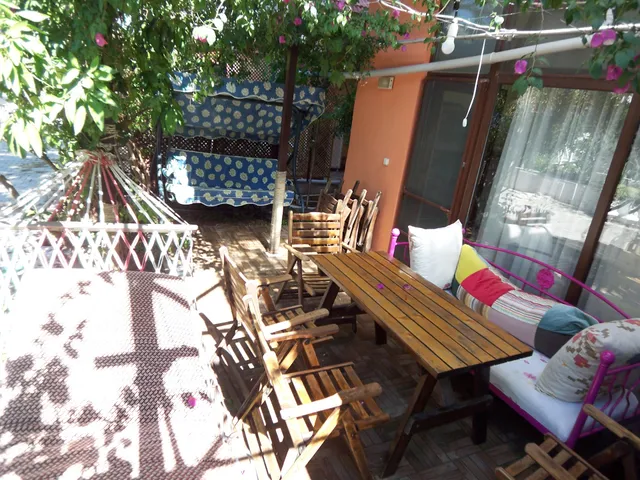 İZMİR TATİL EVİ Beach Resort Seferihisar - Sezonluk Kiralık Eşyalı Yazlık Daireler - YOBAZSIZ HAVA SAHASI