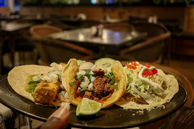 Órale Tacos + Tequila