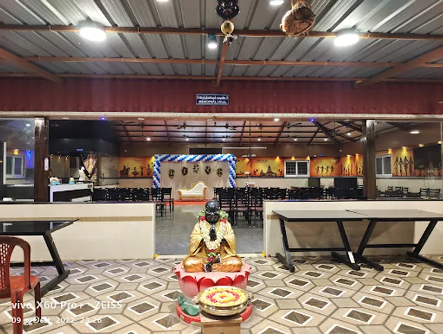 RAAJAVIRUNDHU FAMILY RESTAURANT NON-VEG A/C