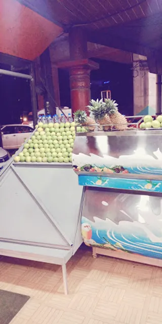 Hotel Sree Aryaas Pure Veg