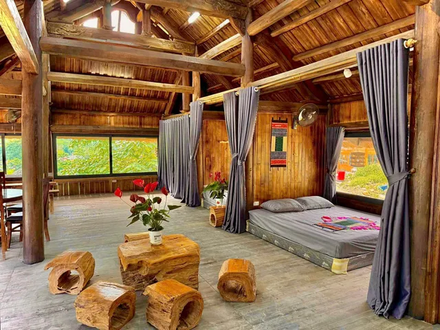 Muong Va Valley. Homestay - coffee -Restaurant