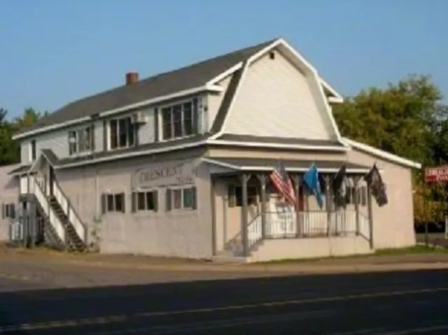 Crescent Tavern