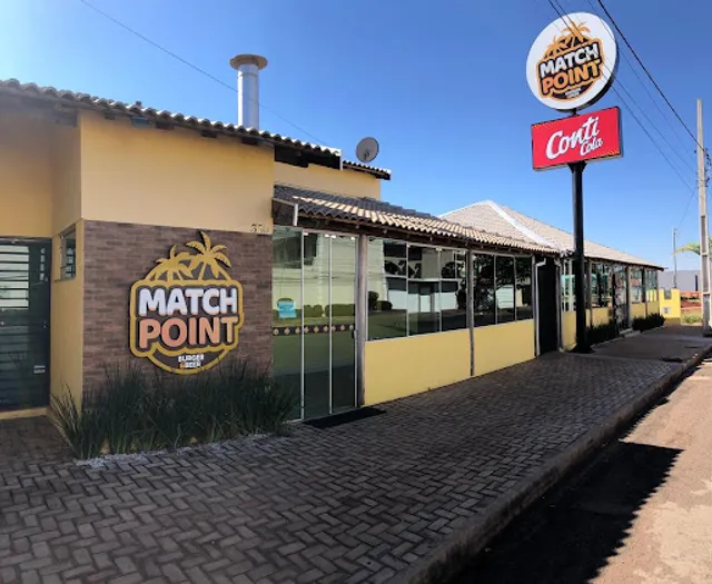 Match Point - Burger & Beer