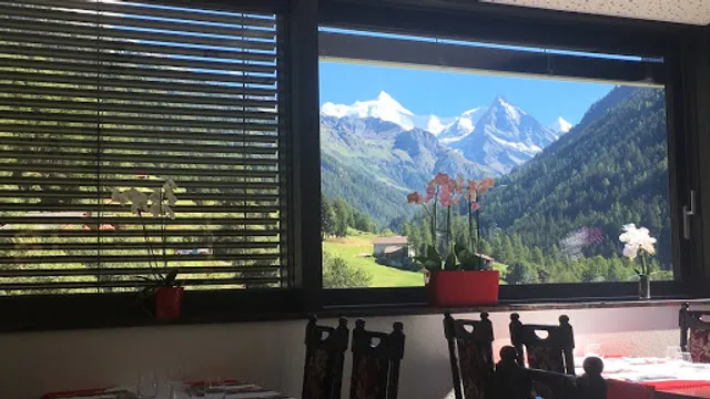 Qi-Lin Hôtel Restaurant Chinois