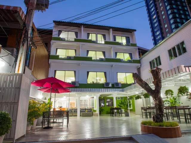 TJ Guesthouse Pattaya Soi 3 ทีเจ เกทส์เฮ้าส์