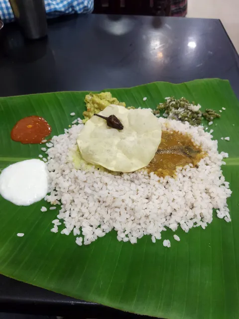 Ruchi vegetarian hotel