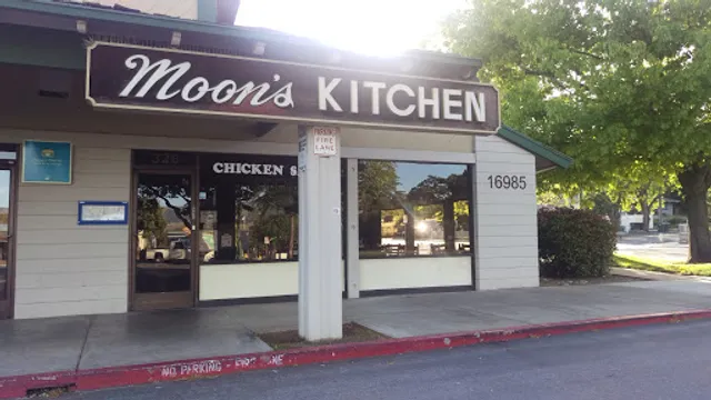 Moon's Kitchen