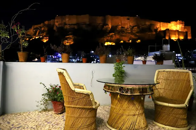 BLUE STAY ROOF TOP CAFE AND RESTAURANT