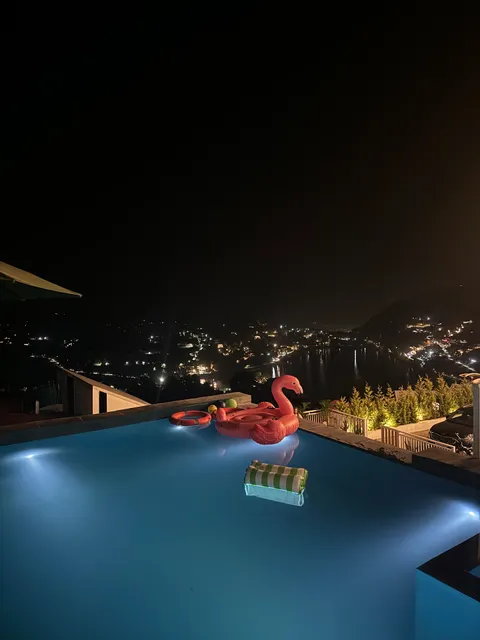 Kiyo Stays - Mizu Bhimtal