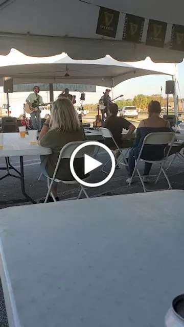 Kelly's Half Shell Pub