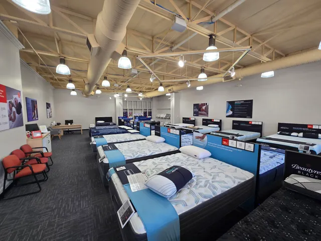 Mattress Firm Old Town