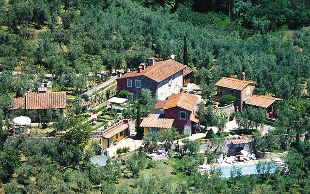 Farmhouse Borgo della Limonaia