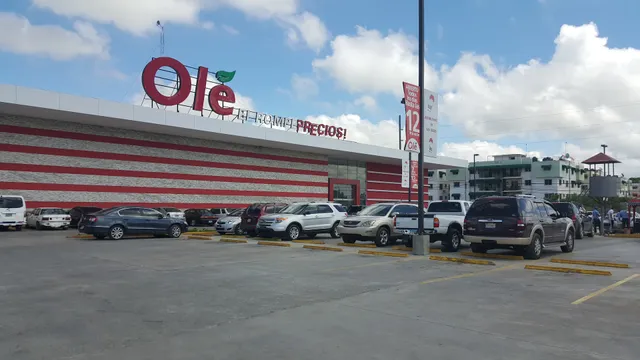 Hipermercados Olé